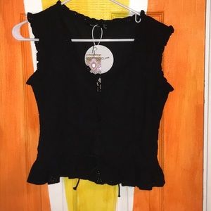 NWT criss-cross front black tank top